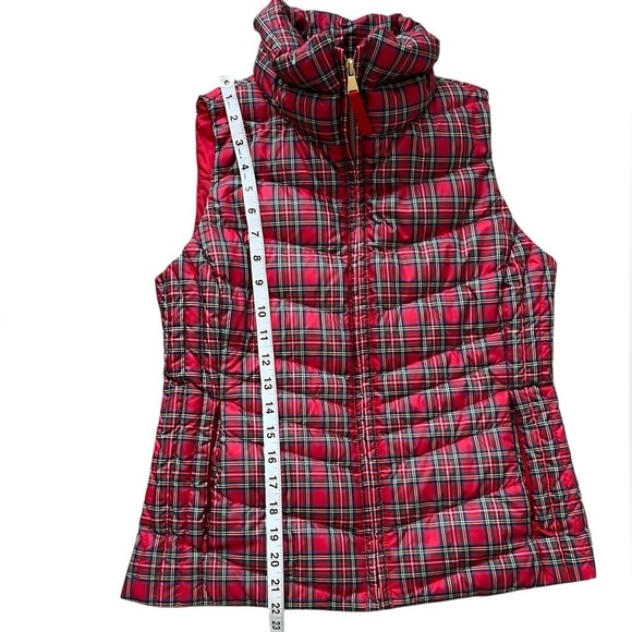 Talbots Down-Fill Puffer Vest – Cheerful Plaid – Petite Small
Cozy Lightweight - Picture 8 of 12